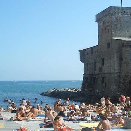 Trilocale Con Posto Auto Privato A 5 Minuti A Piedi Dalla Spiaggia Rapallo Room photo